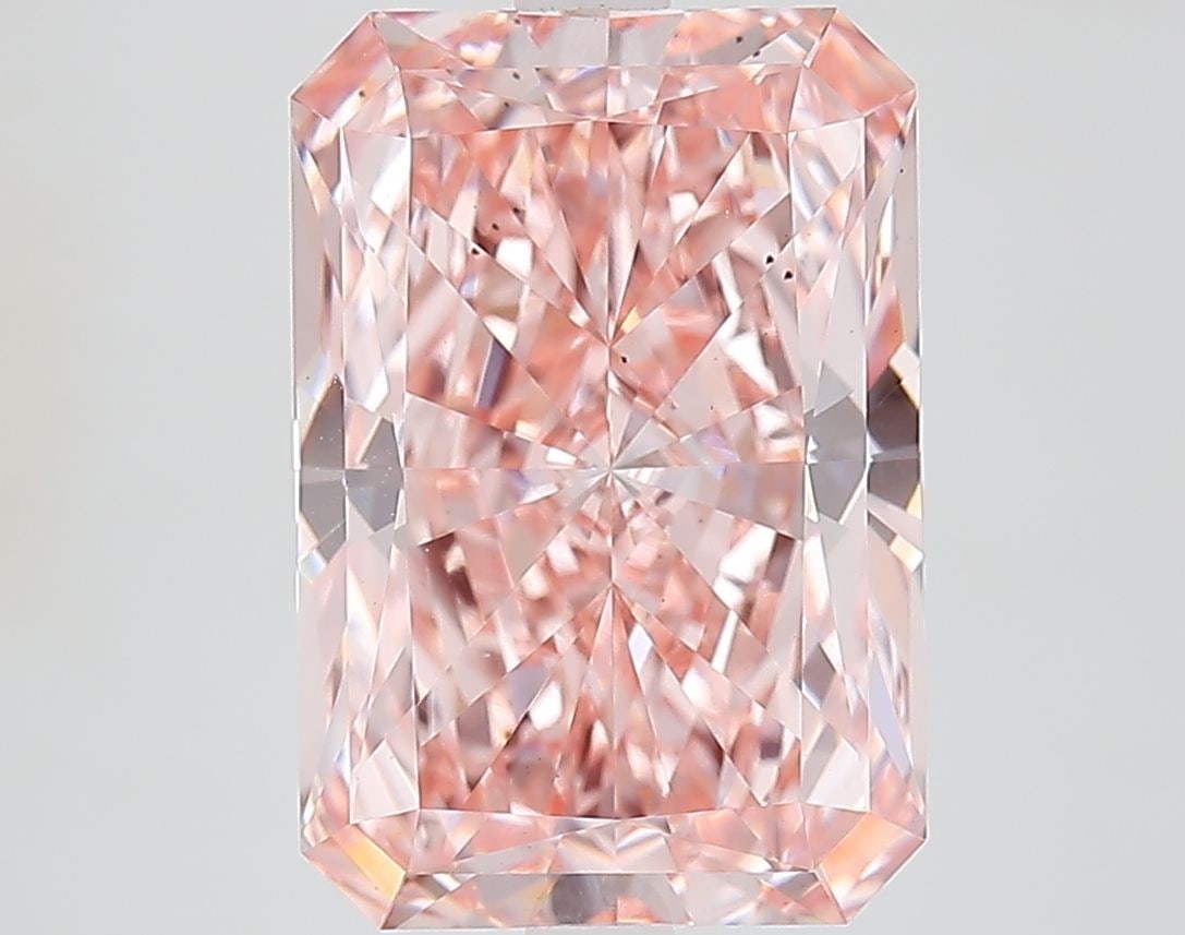 Loose Diamond - RADIANT 5.14ct Fancy Vivid Pink VS2: Loose Diamond - RADIANT 5.14ct Fancy Vivid Pink VS2 Source: This is a real non-mined Diamond that has been grown in a lab Shape: RADIANT Carats: 5.14 Color: Fancy Vivid Pink Certification: IGI Video: