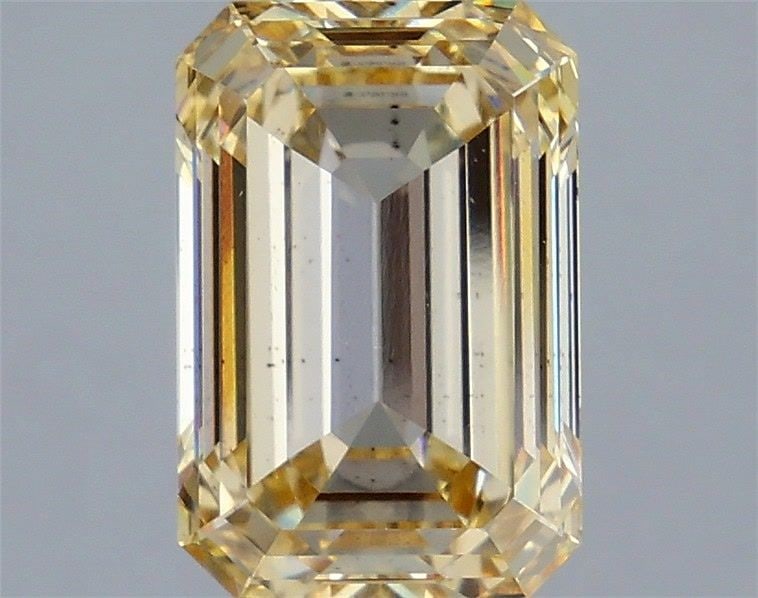 Loose Diamond - EMERALD 4.05ct Fancy Light Yellow SI1: Loose Diamond - EMERALD 4.05ct Fancy Light Yellow SI1 Source: This is a real non-mined Diamond that has been grown in a lab Shape: EMERALD Carats: 4.05 Color: Fancy Light Yellow Certification: IGI Vid