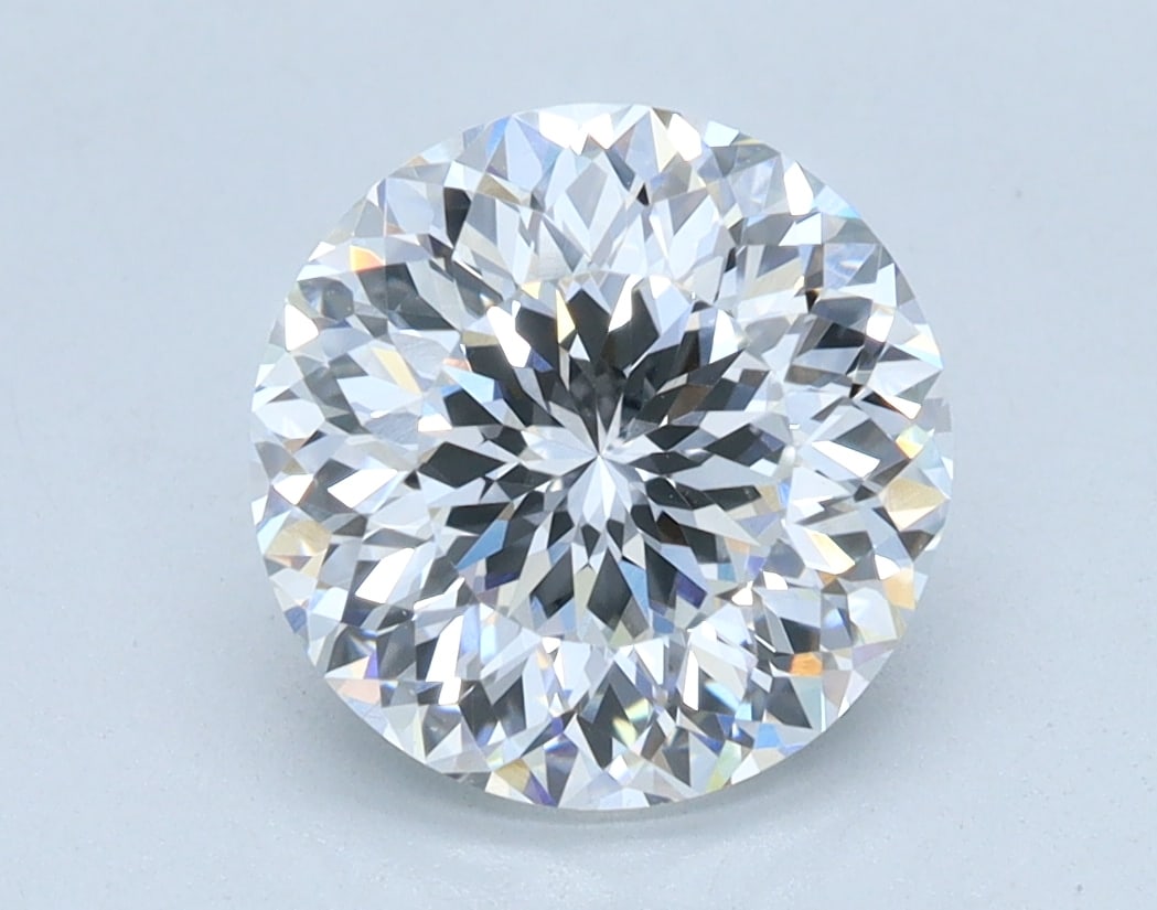 Loose Diamond - PORTUGUESE 2.03ct E VVS2: Loose Diamond - PORTUGUESE 2.03ct E VVS2 Source: This is a real non-mined Diamond that has been grown in a lab Shape: PORTUGUESE Carats: 2.03 Color: E Clarity: VVS2 Certification: IGI Condition: Pre-O