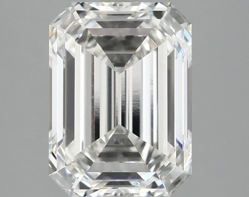 Loose Diamond - EMERALD 2.88ct E VS2: Loose Diamond - EMERALD 2.88ct E VS2 Source: This is a real non-mined Diamond that has been grown in a lab Shape: EMERALD Carats: 2.88 Color: E Clarity: VS2 Certification: IGI Condition: Pre-Owned Add