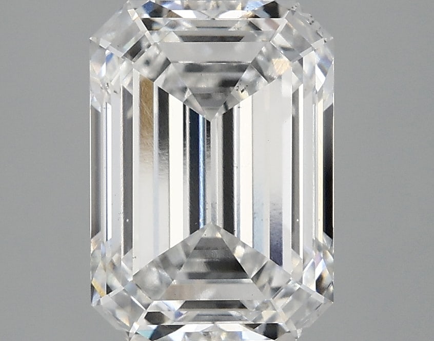 Loose Diamond - EMERALD 3.21ct D VS2: Loose Diamond - EMERALD 3.21ct D VS2 Source: This is a real non-mined Diamond that has been grown in a lab Shape: EMERALD Carats: 3.21 Color: D Clarity: VS2 Certification: IGI Condition: Pre-Owned Add