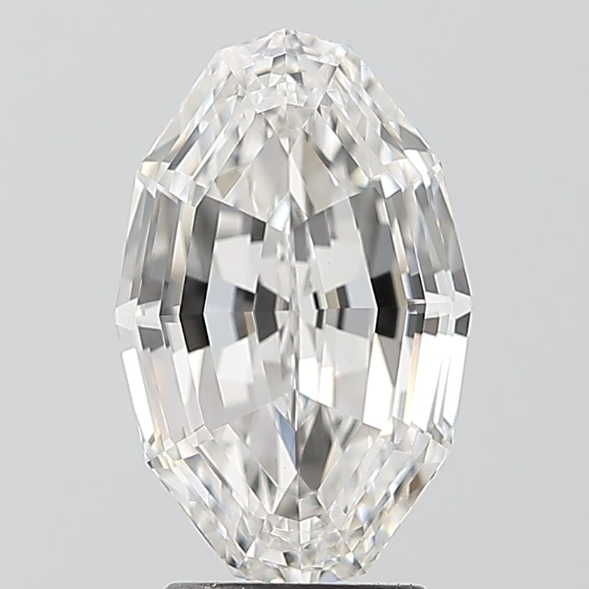 Loose Diamond - OVAL STEP CUT 3.25ct E VVS2: Loose Diamond - OVAL STEP CUT 3.25ct E VVS2 Source: This is a real non-mined Diamond that has been grown in a lab Shape: OVAL STEP CUT Carats: 3.25 Color: E Clarity: VVS2 Certification: IGI Condition: