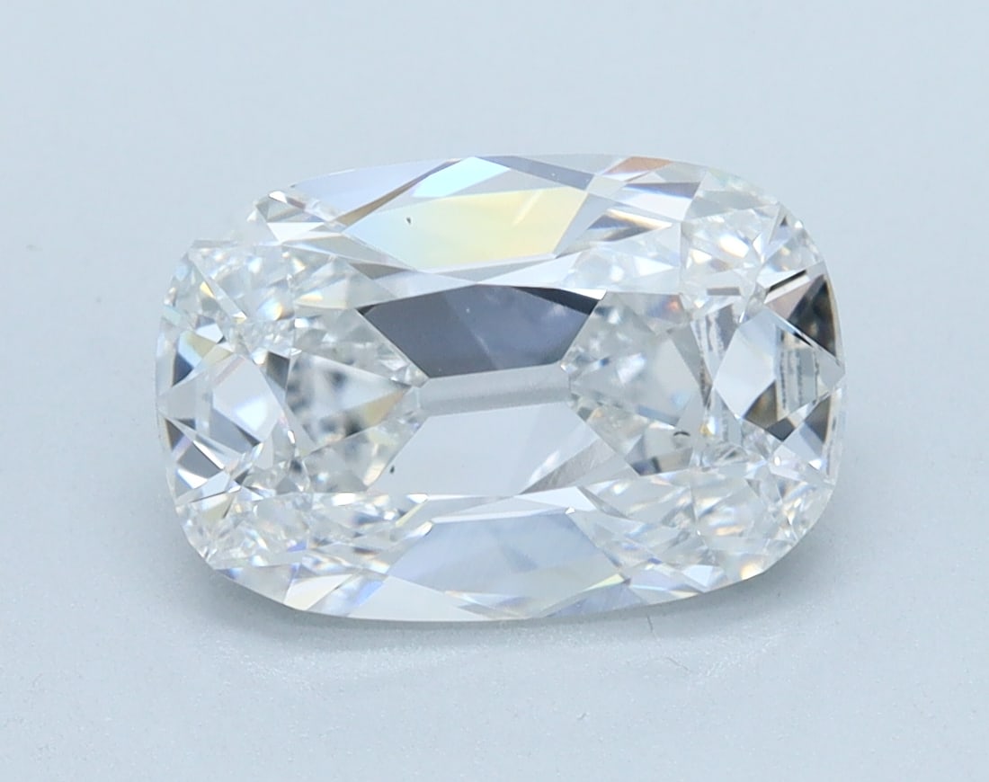 Loose Diamond - OLD MINER 2.12ct D VS1: Loose Diamond - OLD MINER 2.12ct D VS1 Source: This is a real non-mined Diamond that has been grown in a lab Shape: OLD MINER Carats: 2.12 Color: D Clarity: VS1 Certification: IGI Condition: Pre-Owned