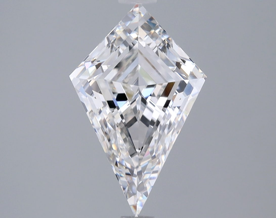 Loose Diamond - KITE 2.03ct E VVS2: Loose Diamond - KITE 2.03ct E VVS2 Source: This is a real non-mined Diamond that has been grown in a lab Shape: KITE Carats: 2.03 Color: E Clarity: VVS2 Certification: IGI Condition: Pre-Owned Additio