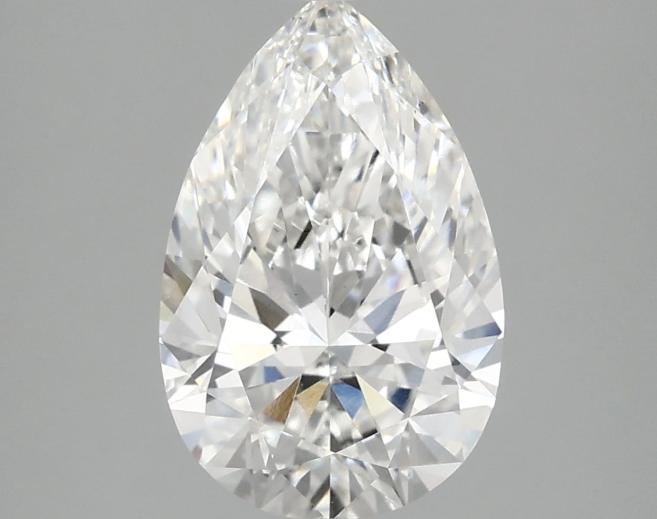Loose Diamond - PEAR 2.35ct E VS1: Loose Diamond - PEAR 2.35ct E VS1 Source: This is a real non-mined Diamond that has been grown in a lab Shape: PEAR Carats: 2.35 Color: E Clarity: VS1 Certification: IGI Condition: Pre-Owned