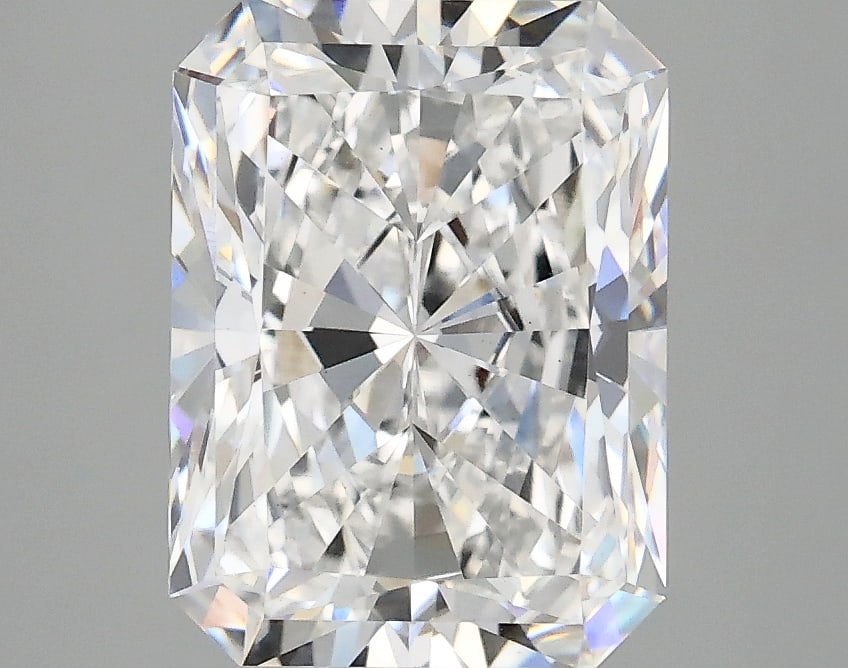 Loose Diamond - RADIANT 3.05ct D VVS2: Loose Diamond - RADIANT 3.05ct D VVS2 Source: This is a real non-mined Diamond that has been grown in a lab Shape: RADIANT Carats: 3.05 Color: D Clarity: VVS2 Certification: IGI Condition: Pre-Owned