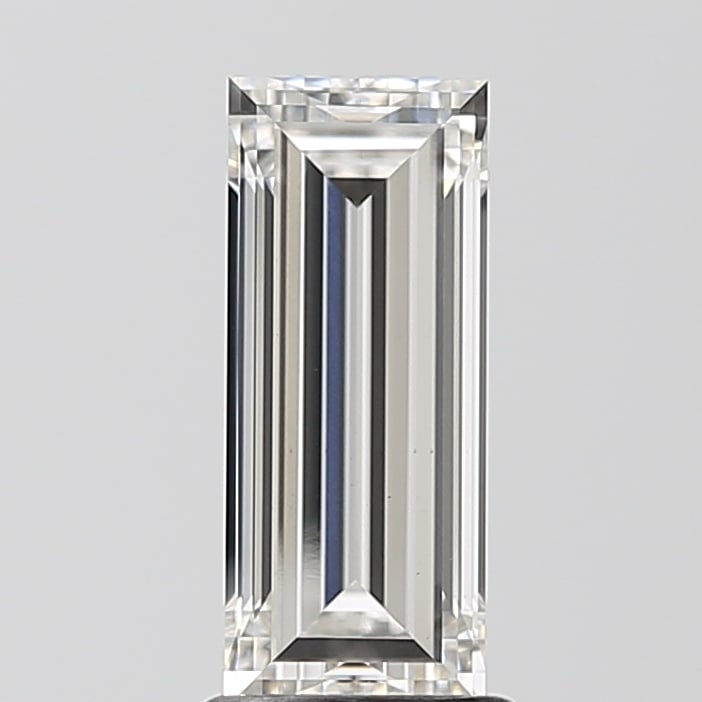 Loose Diamond - BAGUATTE 1.77ct G VVS2: Loose Diamond - BAGUATTE 1.77ct G VVS2 Source: This is a real non-mined Diamond that has been grown in a lab Shape: BAGUATTE Carats: 1.77 Color: G Clarity: VVS2 Certification: IGI Condition: