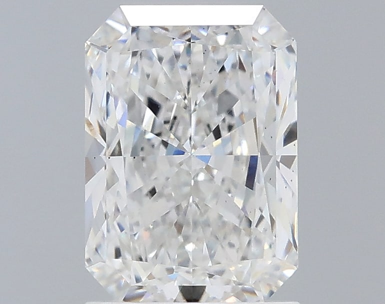 Loose Diamond - RADIANT 1.73ct E VS2: Loose Diamond - RADIANT 1.73ct E VS2 Source: This is a real non-mined Diamond that has been grown in a lab Shape: RADIANT Carats: 1.73 Color: E Clarity: VS2 Certification: IGI Condition: Pre-Owned Add