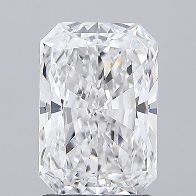 Loose Diamond - RADIANT 1.73ct D VS1: Loose Diamond - RADIANT 1.73ct D VS1 Source: This is a real non-mined Diamond that has been grown in a lab Shape: RADIANT Carats: 1.73 Color: D Clarity: VS1 Certification: IGI Condition: Pre-Owned Add