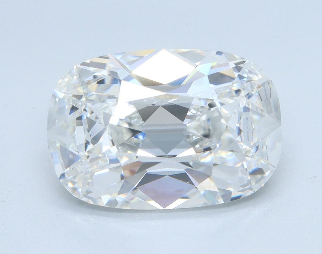 Loose Diamond - OLD MINER 5.24ct E VS1: Loose Diamond - OLD MINER 5.24ct E VS1 Source: This is a real non-mined Diamond that has been grown in a lab Shape: OLD MINER Carats: 5.24 Color: E Clarity: VS1 Certification: IGI Condition: Pre-Owned
