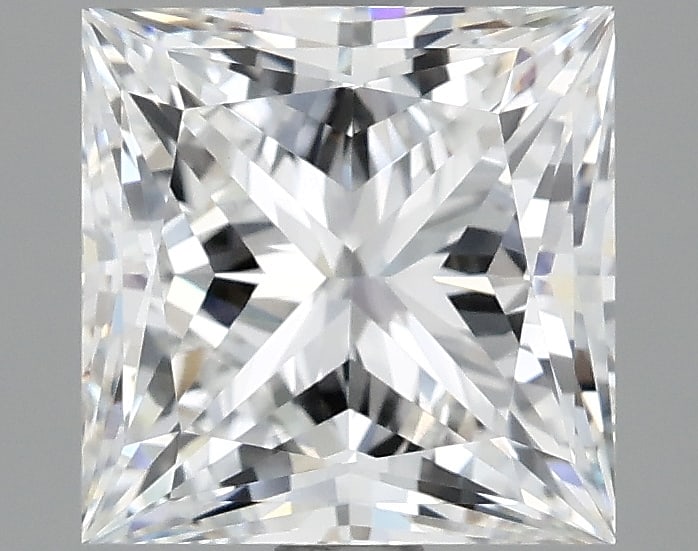 Loose Diamond - PRINCESS 2.47ct D VVS2: Loose Diamond - PRINCESS 2.47ct D VVS2 Source: This is a real non-mined Diamond that has been grown in a lab Shape: PRINCESS Carats: 2.47 Color: D Clarity: VVS2 Certification: IGI Condition: Pre-Owned