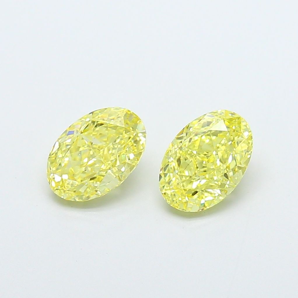 Loose Diamond - OVAL 1.04ct Fancy Intense Yellow VS1: Loose Diamond - OVAL 1.04ct Fancy Intense Yellow VS1 Source: This is a real non-mined Diamond that has been grown in a lab Shape: OVAL Carats: 1.04 Color: Fancy Intense Yellow Certification: IGI Video