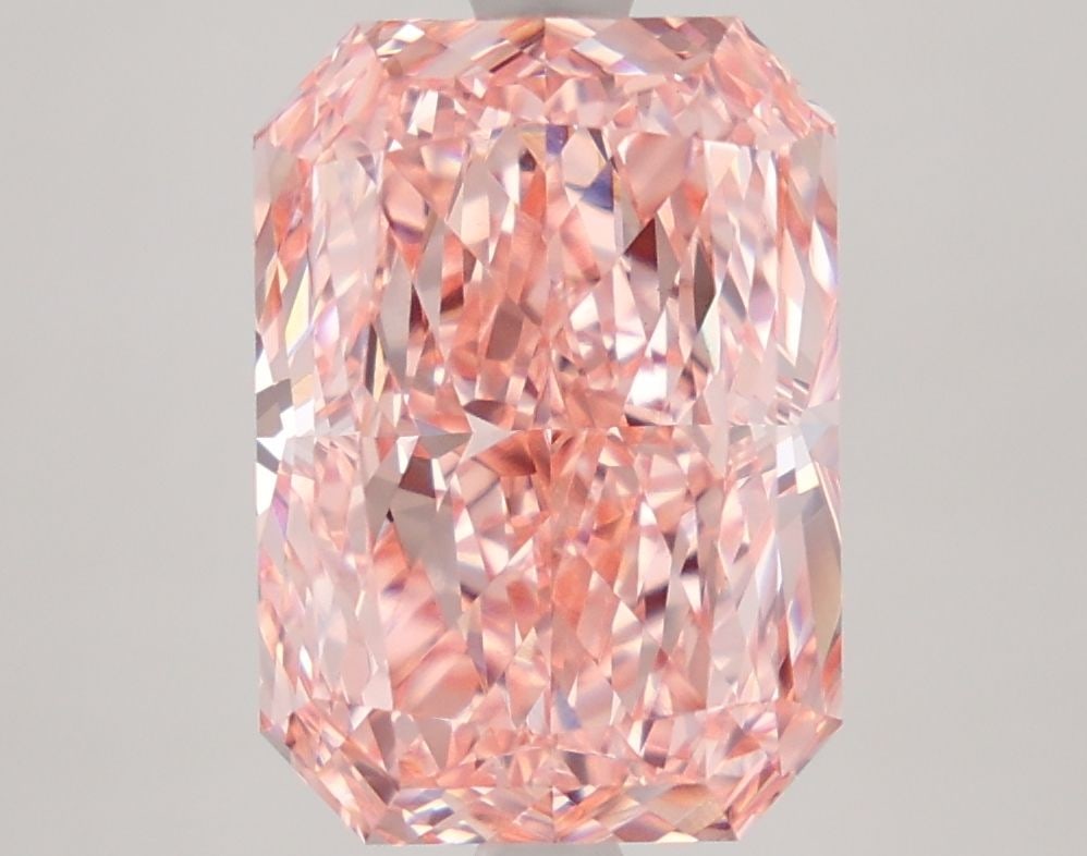 Loose Diamond - RADIANT 4.7ct Fancy Vivid Pink VVS2: Loose Diamond - RADIANT 4.7ct Fancy Vivid Pink VVS2 Source: This is a real non-mined Diamond that has been grown in a lab Shape: RADIANT Carats: 4.7 Color: Fancy Vivid Pink Certification: IGI Video: