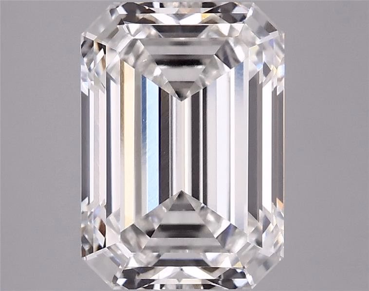 Loose Diamond - EMERALD 2.55ct E VVS1: Loose Diamond - EMERALD 2.55ct E VVS1 Source: This is a real non-mined Diamond that has been grown in a lab Shape: EMERALD Carats: 2.55 Color: E Clarity: VVS1 Certification: IGI Condition: Pre-Owned A