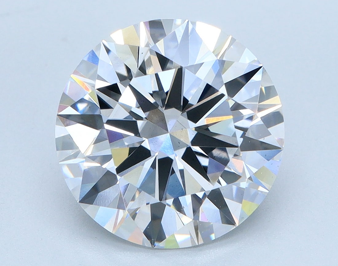 Loose Diamond - Round 3.61ct D VS2: Loose Diamond - Round 3.61ct D VS2 Source: This is a real non-mined Diamond that has been grown in a lab Shape: Round Carats: 3.61 Color: D Clarity: VS2 Certification: IGI Condition: Pre-Owned Additio