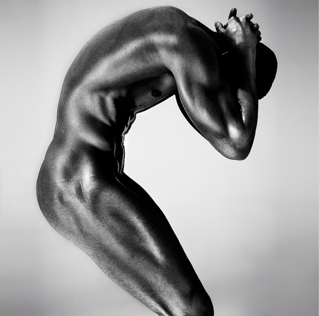 Giuliano Bekor S2L Framed Photography 44x44 Edition 1 of 10: Giuliano Bekor S2L Framed Photography 44x44 Edition 1 of 10 "S2L" is a striking framed photography piece by renowned artist Giuliano Bekor, measuring 44" x 44" inches. Created in 2014, this archival p