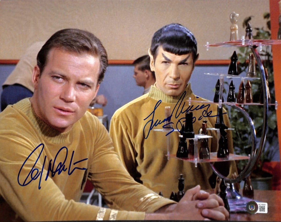 Star Trek Dual-Signed Photo by Shatner & Nimoy Beckett LOA: Star Trek Dual-Signed Photo by Shatner & Nimoy Beckett LOA This remarkable Star Trek photograph features the signatures of both William Shatner and Leonard Nimoy, who portrayed Captain Kirk and Mr. Sp