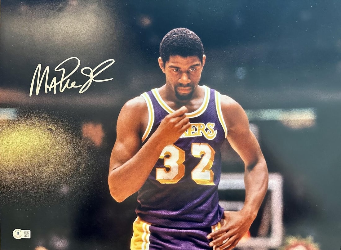 Magic Johnson autographed 16x20 Lakers photo Beckett authenticated: Magic Johnson autographed 16x20 Lakers photo Beckett authenticated This autographed 16x20 photograph features basketball legend Magic Johnson in his iconic Los Angeles Lakers uniform. The photo is han