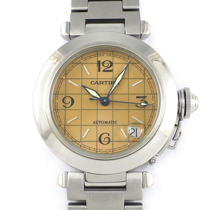 Cartier Pasha C Automatic Wristwatch Salmon Pink Dial Date: Cartier Pasha C Automatic Wristwatch Salmon Pink Dial Date This Cartier Pasha C wristwatch features an automatic movement and a distinctive sunray salmon pink dial with grid detail and date display. D