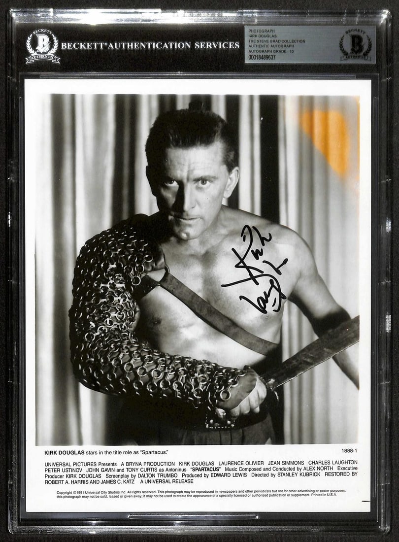 Beckett 8x10 Kirk Douglas Spartacus photo autograph grade 10 (1 of 1)
