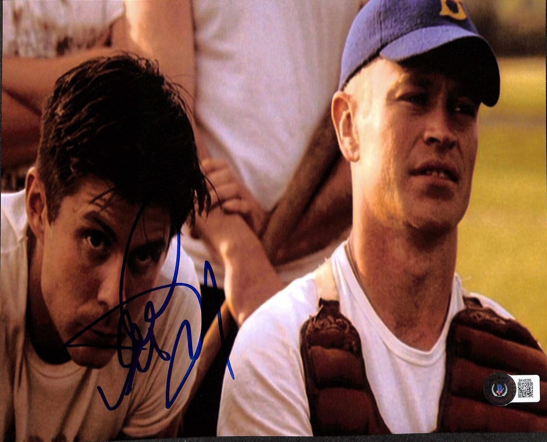 Neal McDonough Signed 8x10 Photo Band of Brothers Beckett Certified: Neal McDonough Signed 8x10 Photo Band of Brothers Beckett Certified This 8x10 photograph features the signature of actor Neal McDonough, known for his role as "Lynn Compton" in the acclaimed TV minise