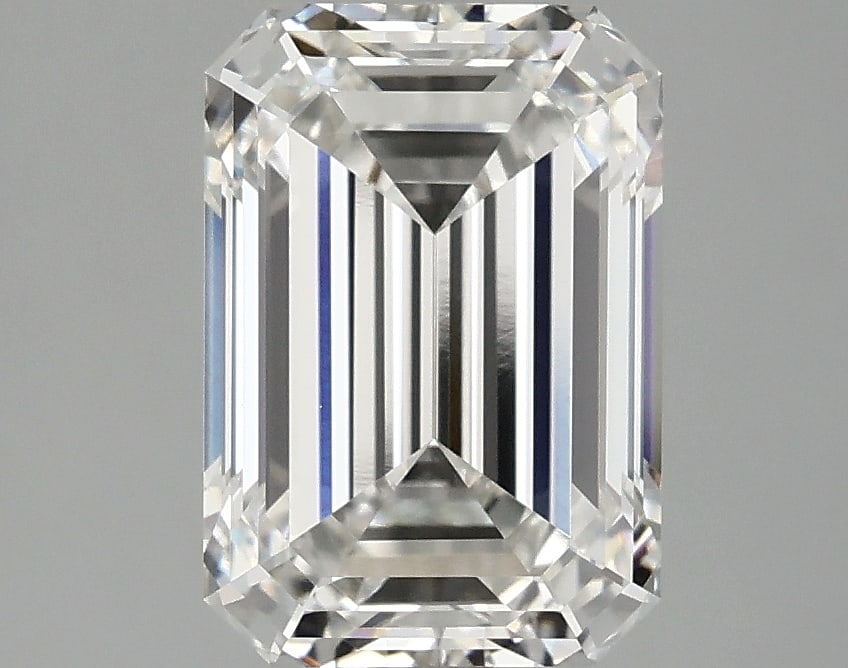 Loose Diamond - EMERALD 2.99ct F VVS2: Loose Diamond - EMERALD 2.99ct F VVS2 Source: This is a real non-mined Diamond that has been grown in a lab Shape: EMERALD Carats: 2.99 Color: F Clarity: VVS2 Certification: IGI Condition: Pre-Owned A