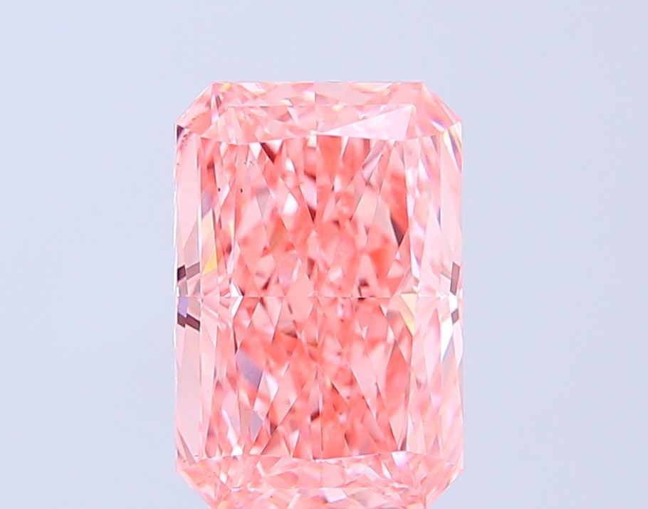 Loose Diamond - RADIANT 3.74ct Fancy Vivid Pink VS1: Loose Diamond - RADIANT 3.74ct Fancy Vivid Pink VS1 Source: This is a real non-mined Diamond that has been grown in a lab Shape: RADIANT Carats: 3.74 Color: Fancy Vivid Pink Certification: IGI Video: