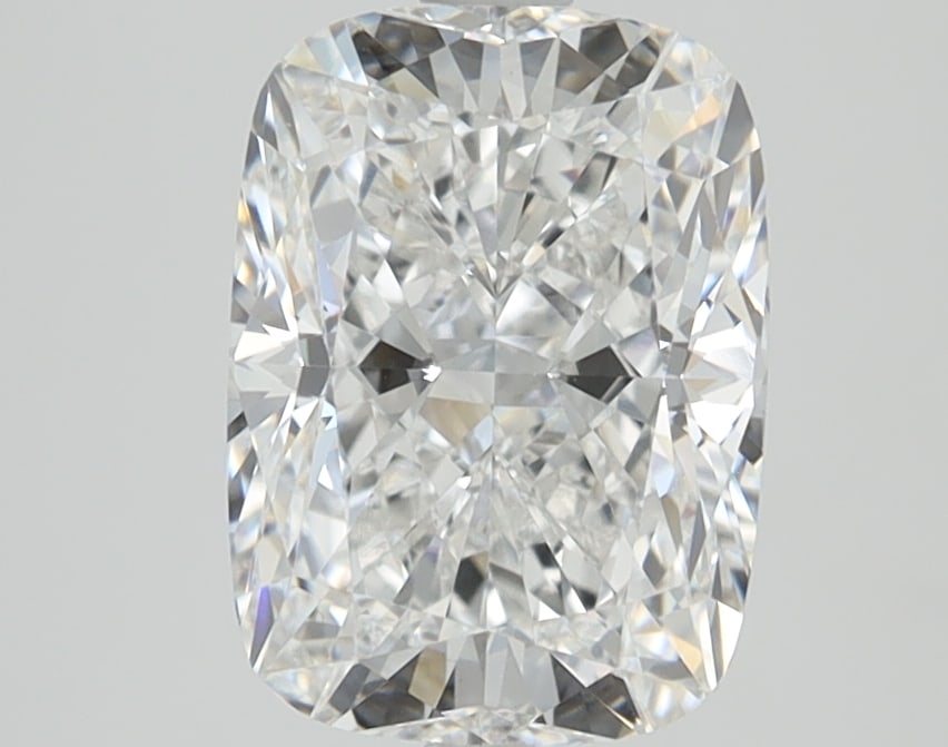 Loose Diamond - LONG CUSHION 2.52ct E VVS2: Loose Diamond - LONG CUSHION 2.52ct E VVS2 Source: This is a real non-mined Diamond that has been grown in a lab Shape: LONG CUSHION Carats: 2.52 Color: E Clarity: VVS2 Certification: IGI Condition: P