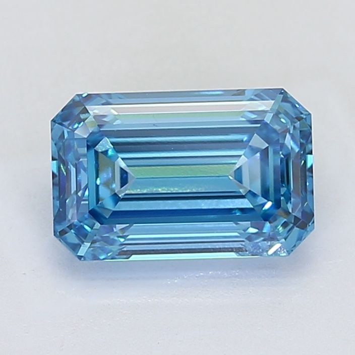 Loose Diamond - EMERALD 4.21ct Fancy Vivid Blue VS1: Loose Diamond - EMERALD 4.21ct Fancy Vivid Blue VS1 Source: This is a real non-mined Diamond that has been grown in a lab Shape: EMERALD Carats: 4.21 Color: Fancy Vivid Blue Certification: IGI Video: