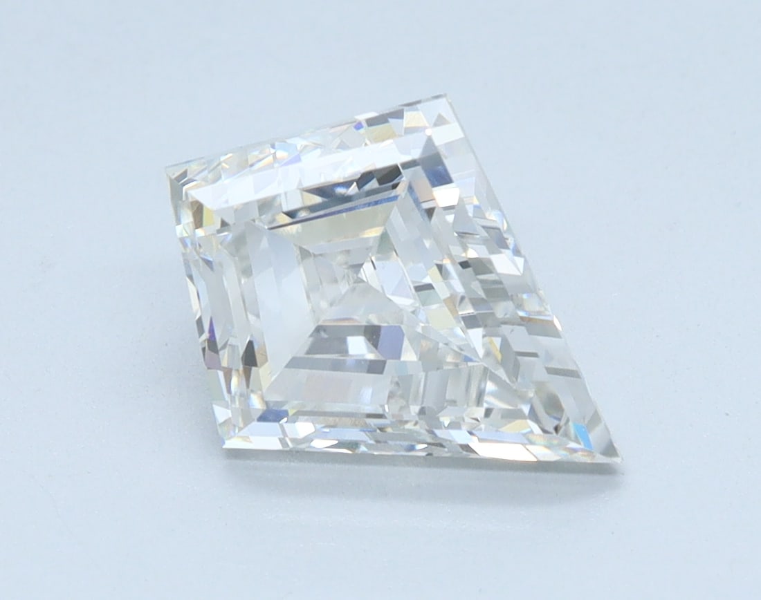 Loose Diamond - KITE 1.98ct F VS1: Loose Diamond - KITE 1.98ct F VS1 Source: This is a real non-mined Diamond that has been grown in a lab Shape: KITE Carats: 1.98 Color: F Clarity: VS1 Certification: IGI Condition: Pre-Owned Additiona