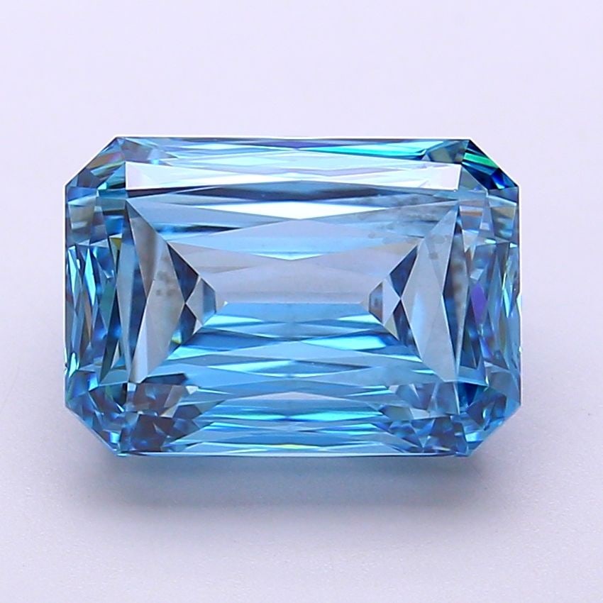 Loose Diamond - RADIANT 5.1ct Fancy Vivid Blue VS2: Loose Diamond - RADIANT 5.1ct Fancy Vivid Blue VS2 Source: This is a real non-mined Diamond that has been grown in a lab Shape: RADIANT Carats: 5.1 Color: Fancy Vivid Blue Certification: IGI Video: