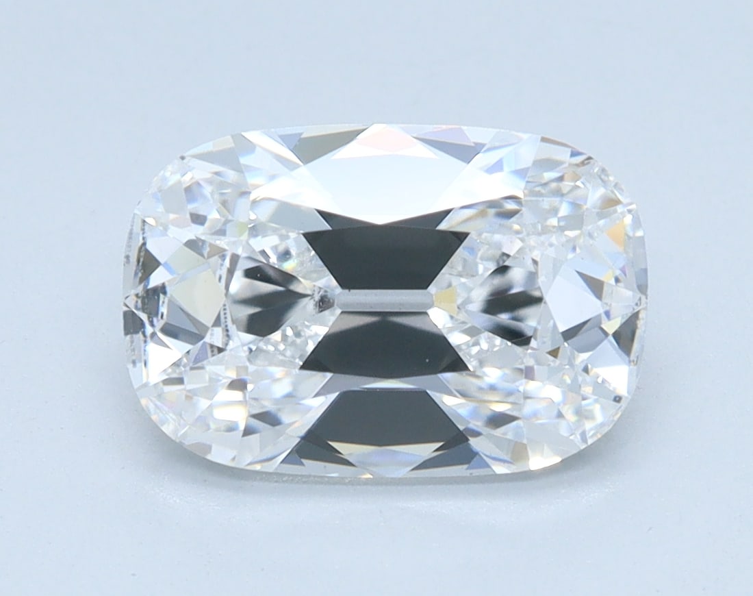 Loose Diamond - OLD MINER 2.1ct D VS1: Loose Diamond - OLD MINER 2.1ct D VS1 Source: This is a real non-mined Diamond that has been grown in a lab Shape: OLD MINER Carats: 2.1 Color: D Clarity: VS1 Certification: IGI Condition: Pre-Owned A