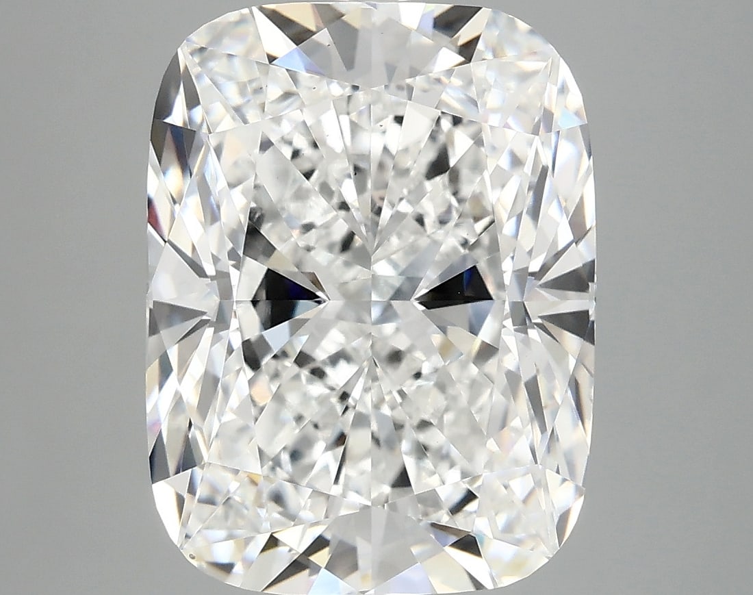 Loose Diamond - LONG CUSHION 7.08ct E VS1: Loose Diamond - LONG CUSHION 7.08ct E VS1 Source: This is a real non-mined Diamond that has been grown in a lab Shape: LONG CUSHION Carats: 7.08 Color: E Clarity: VS1 Certification: IGI Condition: