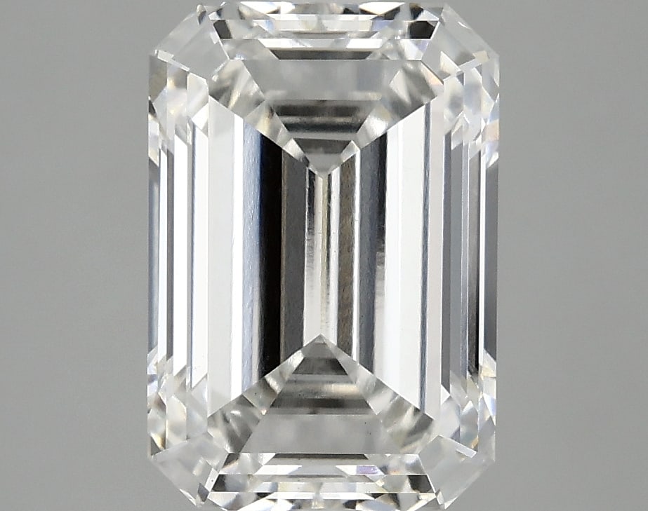 Loose Diamond - EMERALD 3.52ct F VS2: Loose Diamond - EMERALD 3.52ct F VS2 Source: This is a real non-mined Diamond that has been grown in a lab Shape: EMERALD Carats: 3.52 Color: F Clarity: VS2 Certification: IGI Condition: Pre-Owned Add