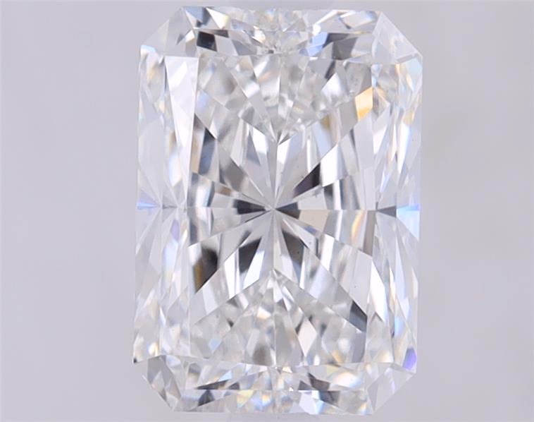 Loose Diamond - RADIANT 1.21ct E VVS2: Loose Diamond - RADIANT 1.21ct E VVS2 Source: This is a real non-mined Diamond that has been grown in a lab Shape: RADIANT Carats: 1.21 Color: E Clarity: VVS2 Certification: IGI Condition: Pre-Owned A