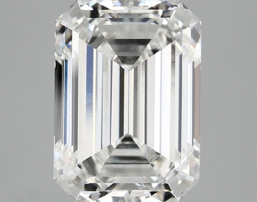 Loose Diamond - EMERALD 3.64ct F VS1: Loose Diamond - EMERALD 3.64ct F VS1 Source: This is a real non-mined Diamond that has been grown in a lab Shape: EMERALD Carats: 3.64 Color: F Clarity: VS1 Certification: IGI Condition: Pre-Owned