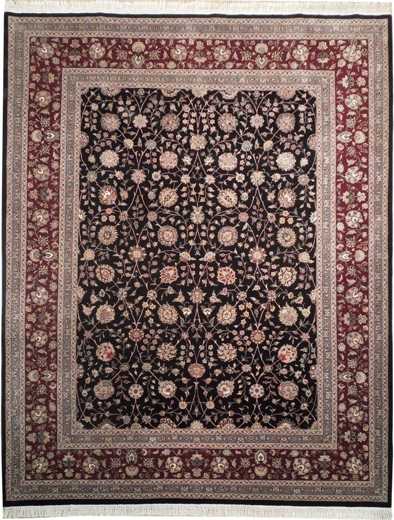 8 x 10 Handcrafted Persian Wool and Silk Rug with Traditional Design (1 of 6)