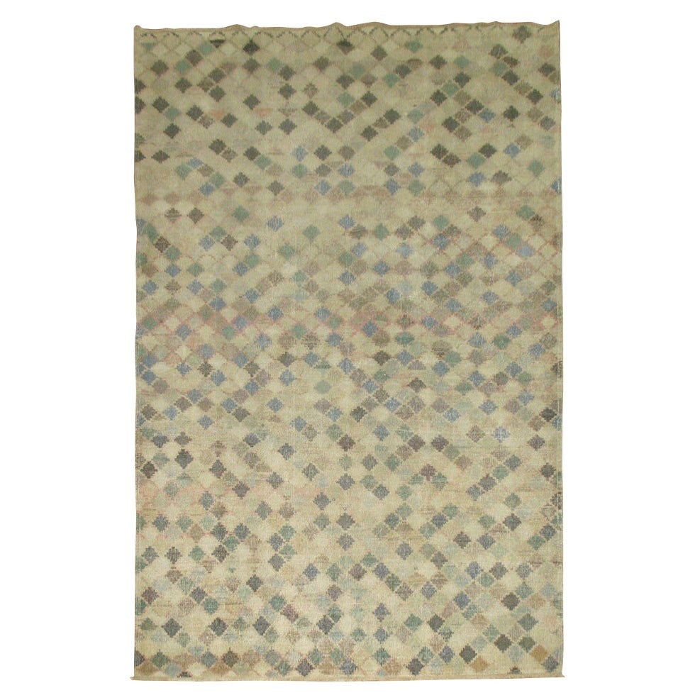 Mid-Century Modern Turkish Deco Hand-Knotted Wool Rug 75 x 116 in: Mid-Century Modern Turkish Deco Hand-Knotted Wool Rug 75 x 116 in This exquisite Turkish Deco rug showcases the elegance of Mid-Century Modern design. Hand-knotted from high-quality wool, it features 