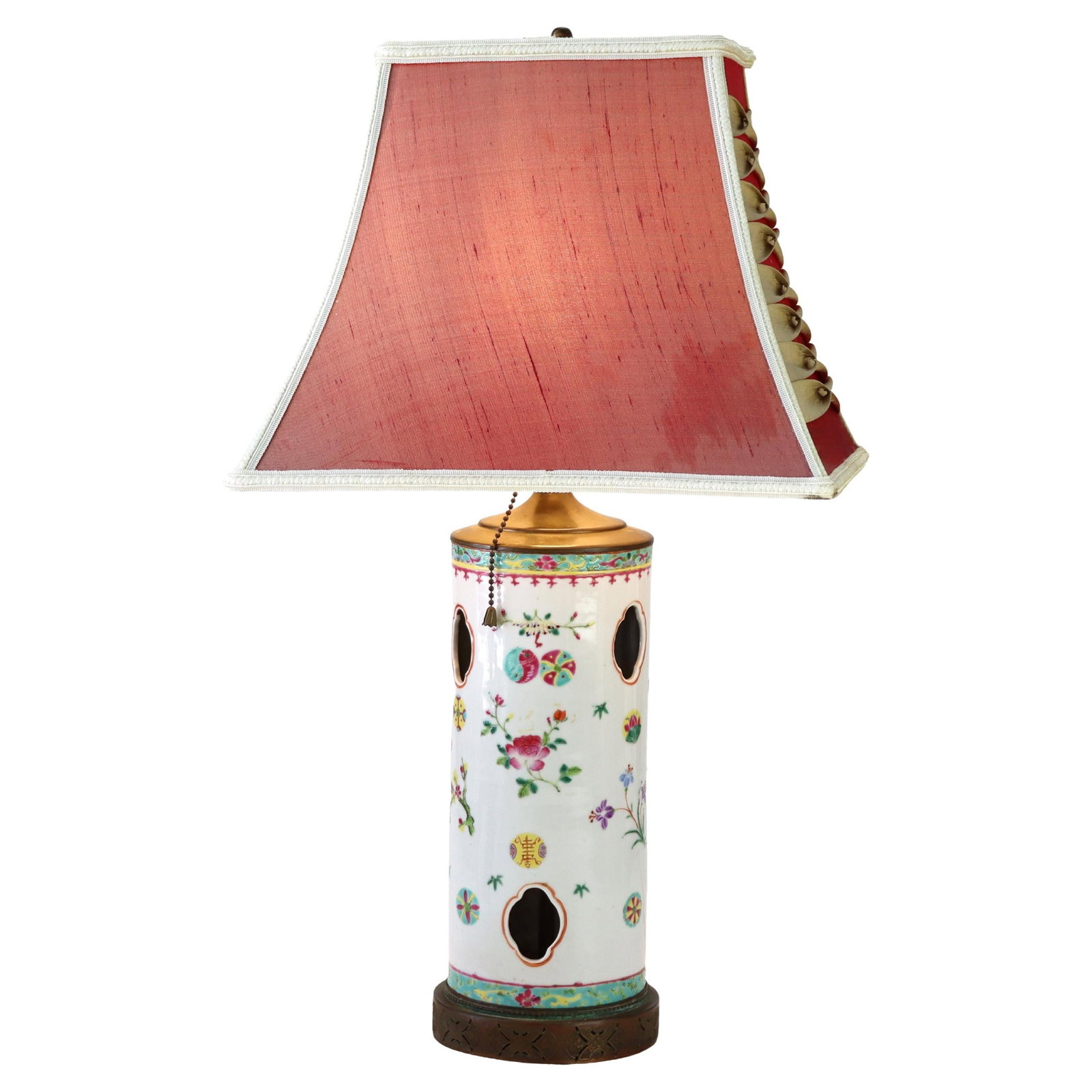 19th Century Chinese Porcelain Wig Stand Table Lamp With Hand Painted Cutout Design: 19th Century Chinese Porcelain Wig Stand Table Lamp With Hand Painted Cutout Design This 19th-century table lamp features a hand-painted Chinese porcelain wig stand as its base, adorned with intricate
