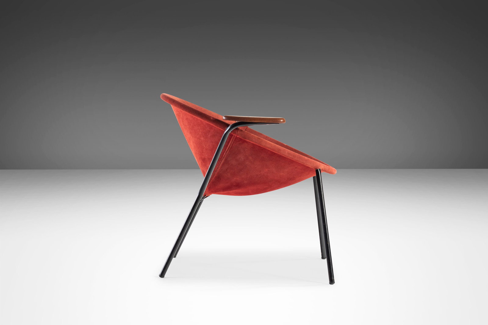Hans Olsen Mid Century Balloon Chair Red Suede Denmark 1960s: Hans Olsen Mid Century Balloon Chair Red Suede Denmark 1960s Discover the charm of this Mid Century Modern Balloon / Hoop Chair designed by Hans Olsen in the 1960s. This stunning piece features a roun