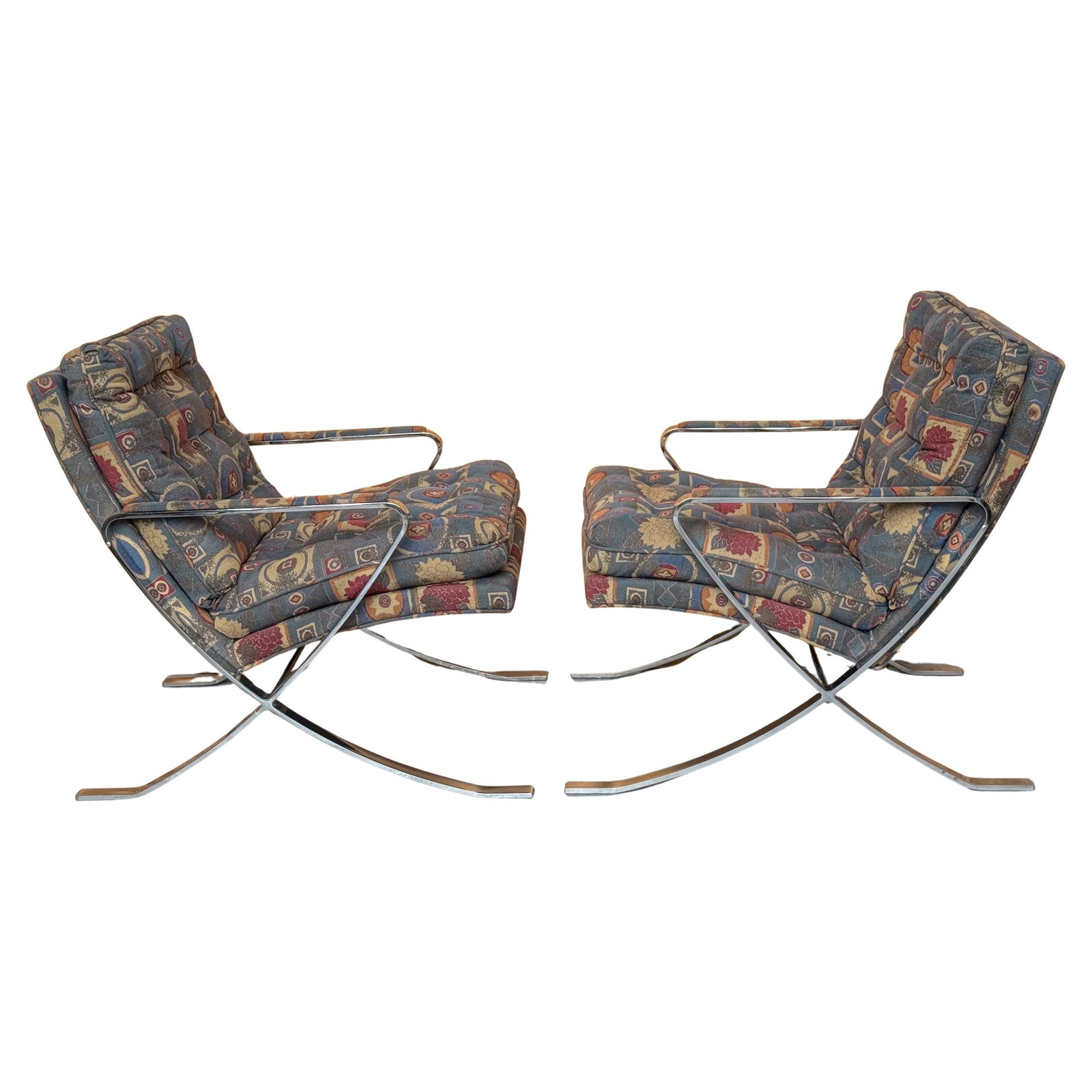Set of 2 Chrome X-Base Lounge Chairs by Bernhardt Mid-Century Modern 1970s: Set of 2 Chrome X-Base Lounge Chairs by Bernhardt Mid-Century Modern 1970s This pair of Mid-Century Modern lounge chairs, manufactured by Bernhardt circa 1970s, features recently polished chrome flat 