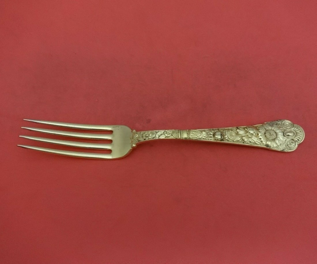 Gorham Cluny Vermeil Sterling Silver Dinner Fork 7 5/8 Inch: Gorham Cluny Vermeil Sterling Silver Dinner Fork 7 5/8 Inch This exquisite dinner fork from the Cluny pattern by Gorham is crafted from sterling silver and measures 7 5/8 inches in length. The fork fe