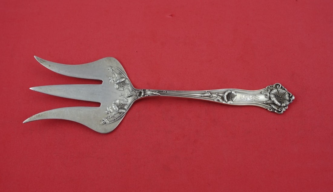 Alvin Morning Glory Vintage Sterling Silver 7.5" Bread Fork: Alvin Morning Glory Vintage Sterling Silver 7.5" Bread Fork This vintage serving fork is a beautiful piece from the Morning Glory pattern by Alvin. Made of high-quality sterling silver, this 7 1/2" br
