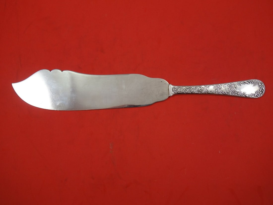 Gorham Douglas Sterling Silver 10 Inch Ice Cream Slice Serving Piece: Gorham Douglas Sterling Silver 10 Inch Ice Cream Slice Serving Piece Serve your favorite desserts with elegance using this Douglas by Gorham Sterling Silver Ice Cream Slice. This 10" serving piece is 