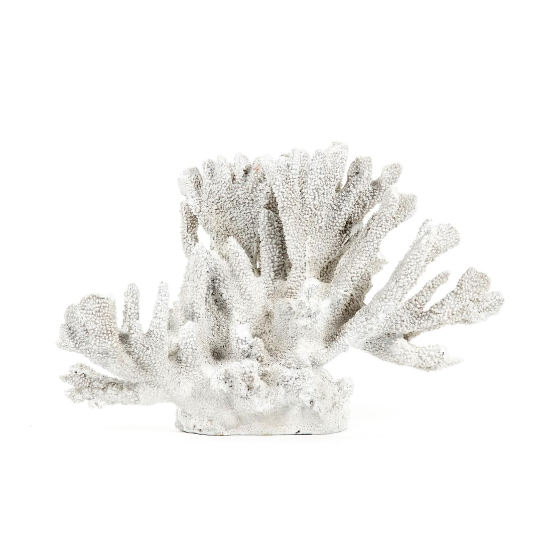 Zentique Coastal Style White Coral Accent Decoration Poly Resin 14.5H 20W 8.5D: Zentique Coastal Style White Coral Accent Decoration Poly Resin 14.5H 20W 8.5D This Coastal Style White Coral Accent Piece is a stunning decorative item designed to bring a touch of seaside elegance t