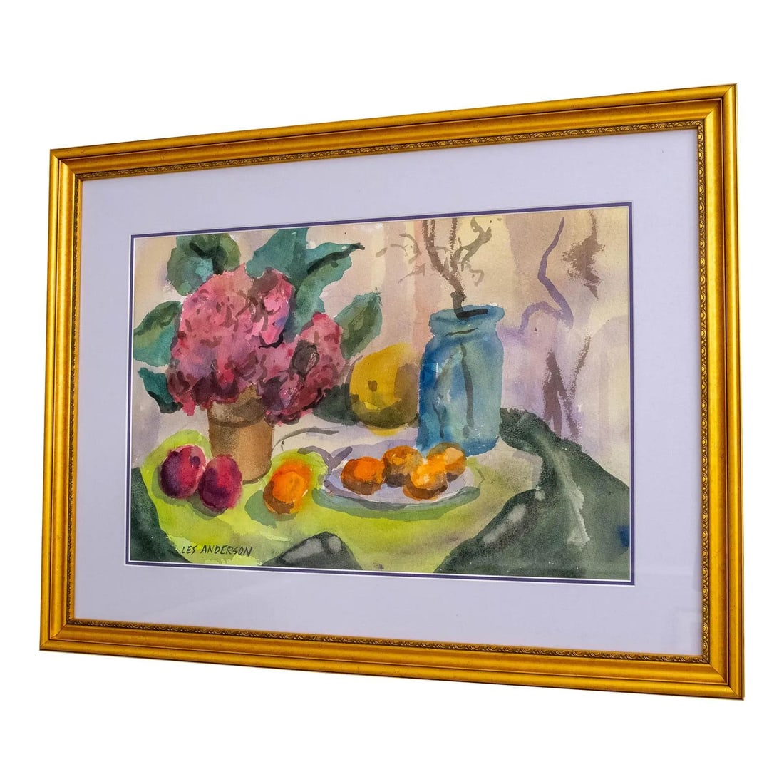 Les Anderson Signed Watercolor Still Life Fruit Flowers 30.5 x 23 Gold Frame: Les Anderson Signed Watercolor Still Life Fruit Flowers 30.5 x 23 Gold Frame This stunning abstract still life watercolor painting showcases a vibrant composition of flowers in a vase alongside an ass