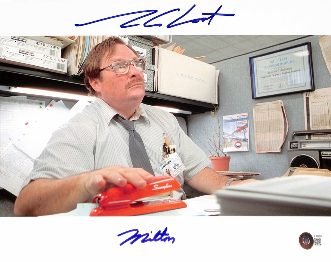 Stephen Root Signed 11x14 Office Space Photo with Inscription Beckett Certified: Stephen Root Signed 11x14 Office Space Photo with Inscription Beckett Certified This is a signed 11X14 photograph of Stephen Root from the cult classic film "Office Space." The photo features an inscr