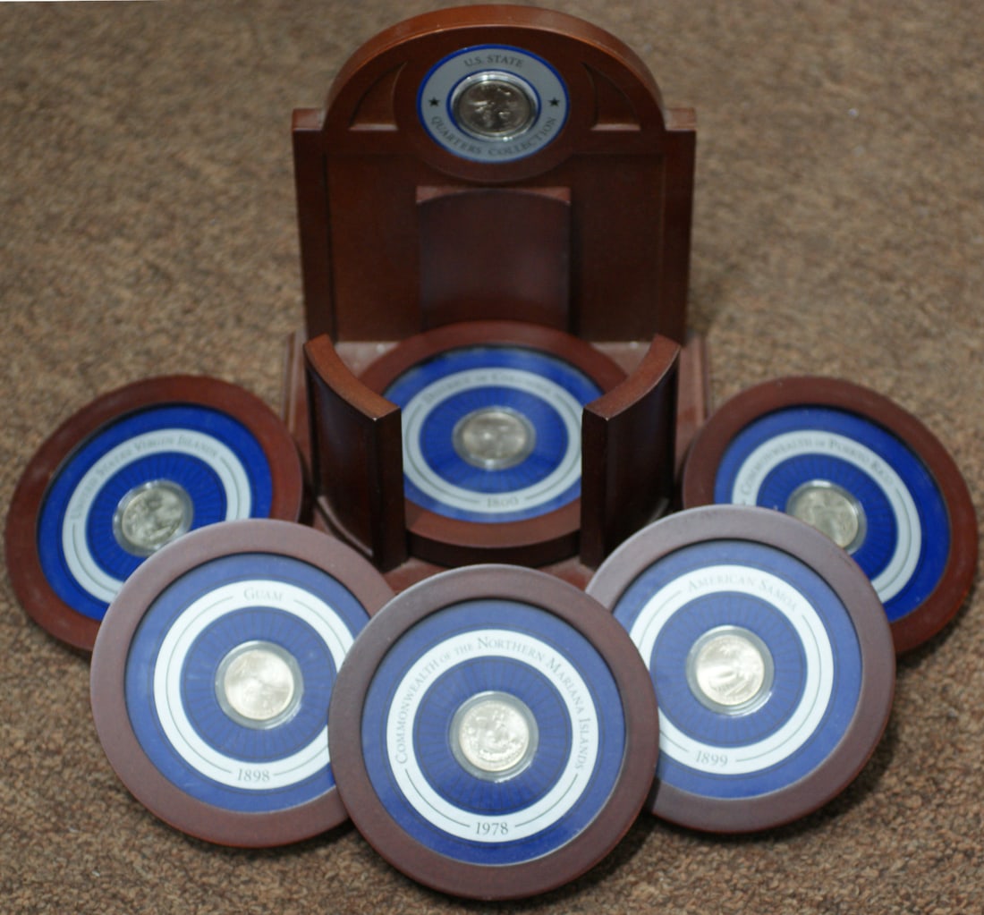 Six 2009 DC and US Territories Quarters Set with Wooden Display Case: Six 2009 DC and US Territories Quarters Set with Wooden Display Case This 2009 DC & US Territories Quarters Collection features a complete set of six uncirculated quarters, each representing the Distr