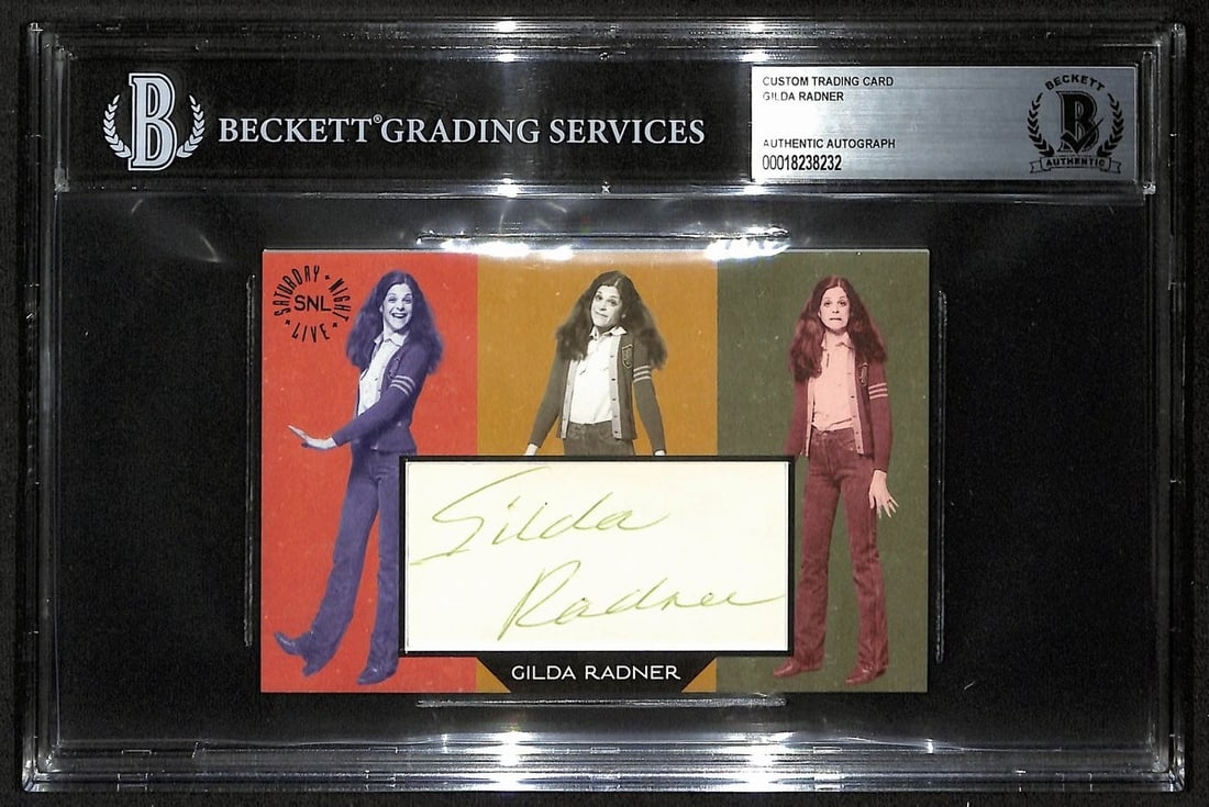 Gilda Radner Signed SNL Trading Card Beckett Authenticated 3.5x5: Gilda Radner Signed SNL Trading Card Beckett Authenticated 3.5x5 This offering features a Gilda Radner signed custom trading card from Saturday Night Live (SNL). The card measures 3.5x5 inches and