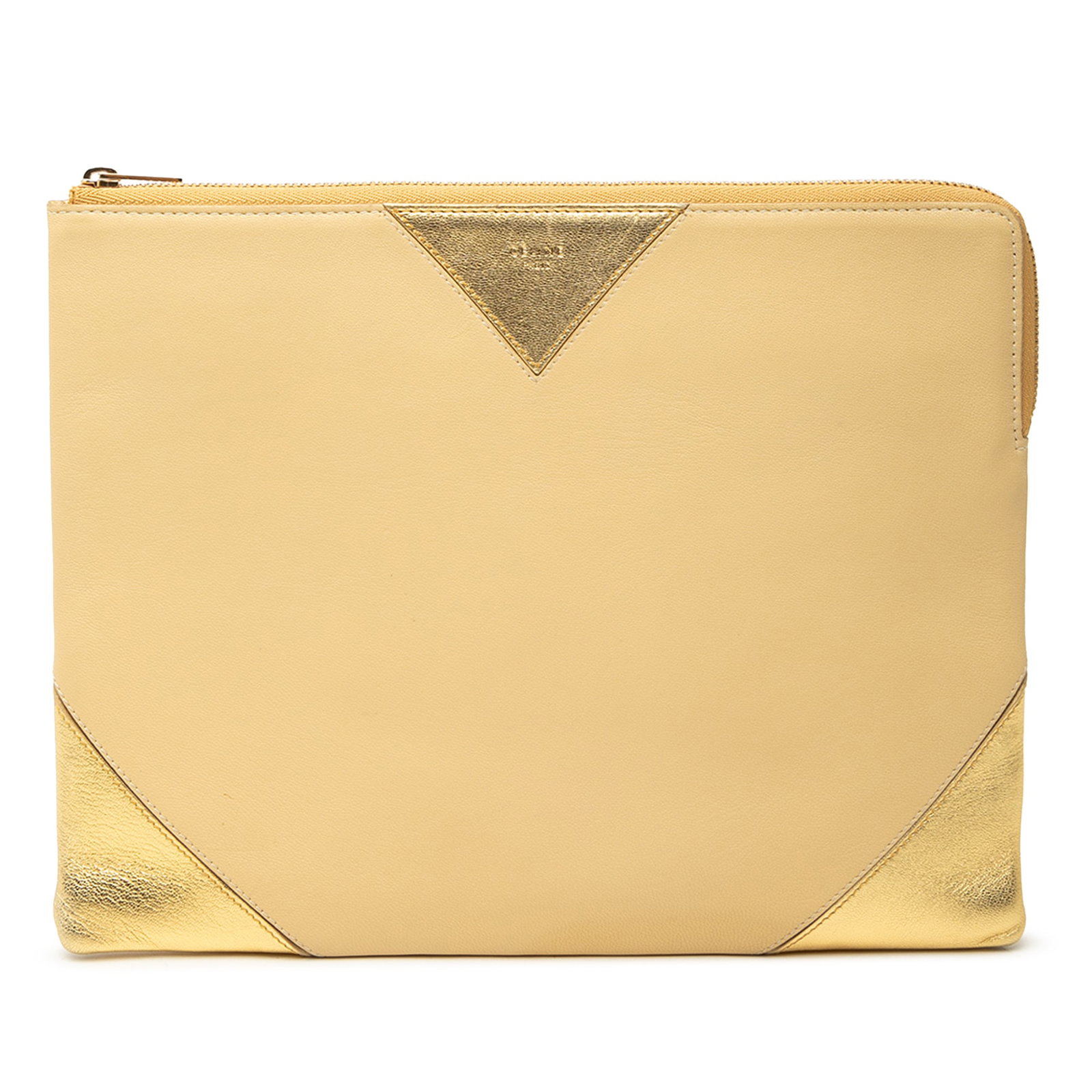 Celine Coeur Lambskin Top Zip Clutch Beige: Celine Coeur Lambskin Top Zip Clutch Beige This Celine Bicolor Lambskin Coeur Clutch is crafted from lambskin leather and features a top zip closure. The clutch is designed in a beige color and made i